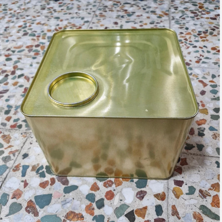 عسل چندگیاه پاییزه.دشتی.۱۲/۵ کیلو به قیمت عمده (خرید مستقیم از زنبوردار) ارسال رایگان